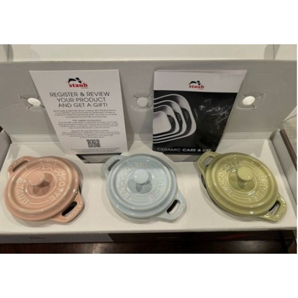 Set of 3 Staub Pastel Mini Cocotte 4"  Ceramique Dutch Crock - New In OPENED Box